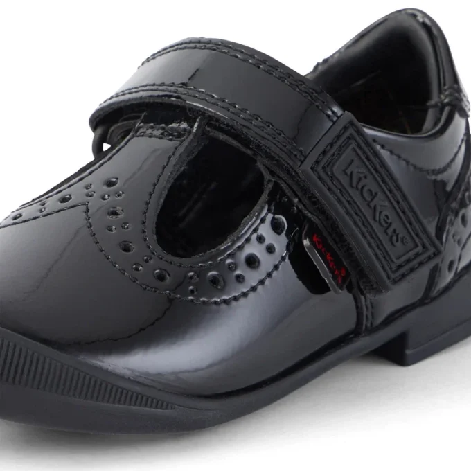 Bridie Brogue T-Vel για κορίτσια, μαύρο λουστρίνι Bridie Brogue T-Vel για κορίτσια, μαύρο λουστρίνι