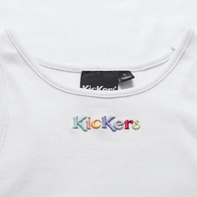 Γυναικείο κλασικό ριμπ γιλέκο Kickers σε λευκό χρώμα Γυναικείο κλασικό ριμπ γιλέκο Kickers σε λευκό χρώμα