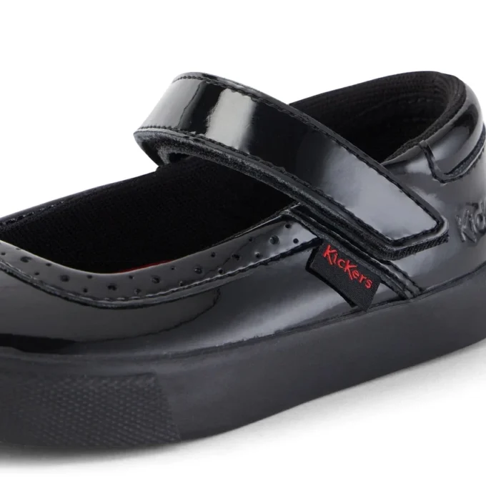 Παιδικά κοριτσίστικα παπούτσια Tovni Brogue MJ από λουστρίνι, μαύρα